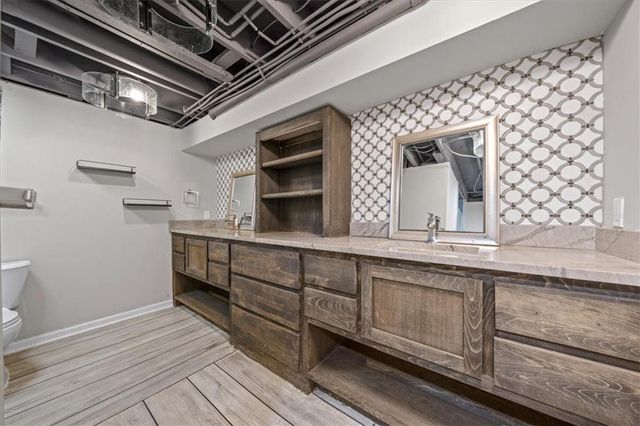 3617 NW Blue Jacket Drive, Lee's Summit, MO 64064