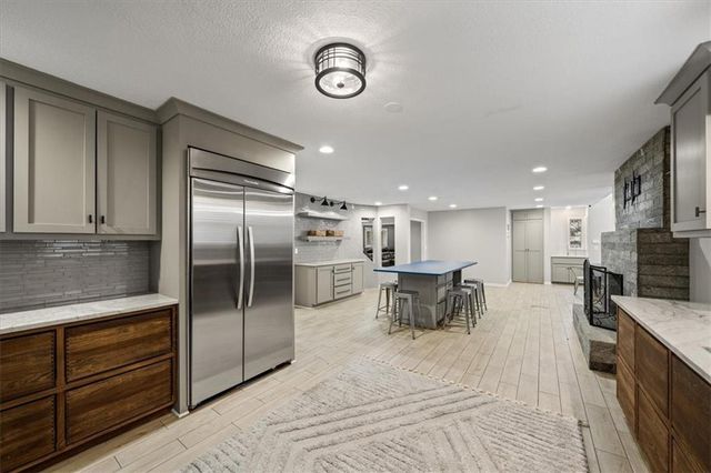 3617 NW Blue Jacket Drive, Lee's Summit, MO 64064