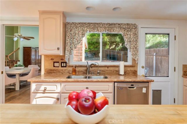 743 E Grandview, Sierra Madre, CA 91024