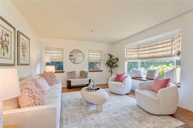 743 E Grandview, Sierra Madre, CA 91024