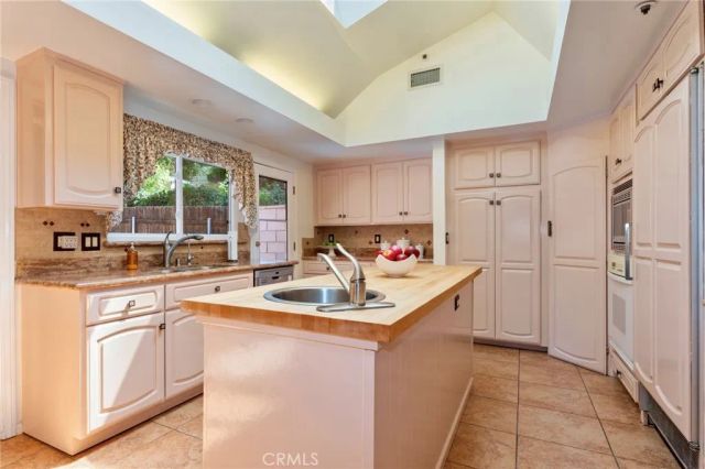 743 E Grandview, Sierra Madre, CA 91024