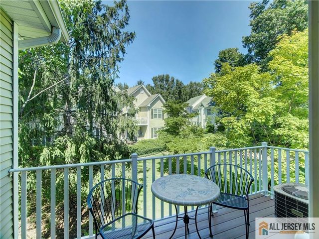1704 Cypress Lane 4, East Brunswick, NJ 08816