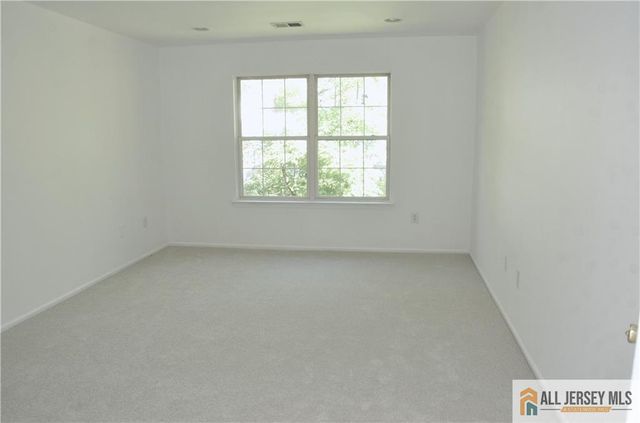1704 Cypress Lane 4, East Brunswick, NJ 08816
