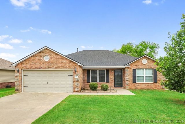 23052 S Jewell Drive, Claremore, OK 74019