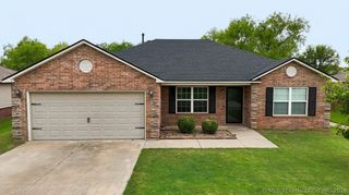 23052 S Jewell Drive, Claremore, OK 74019