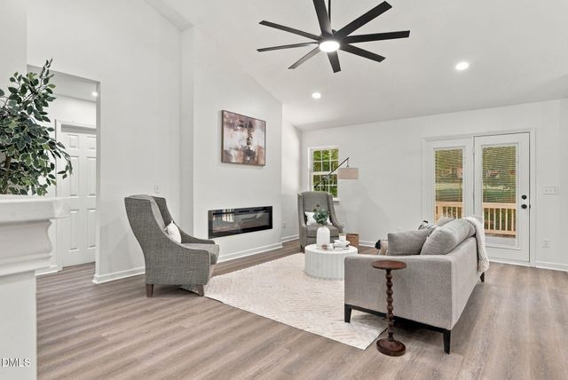 2572 Chadwick Place, Durham, NC 27704