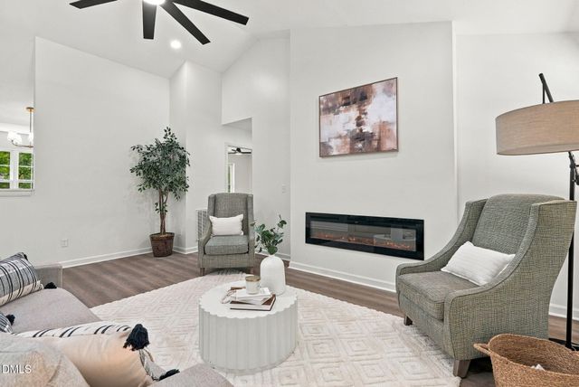 2572 Chadwick Place, Durham, NC 27704