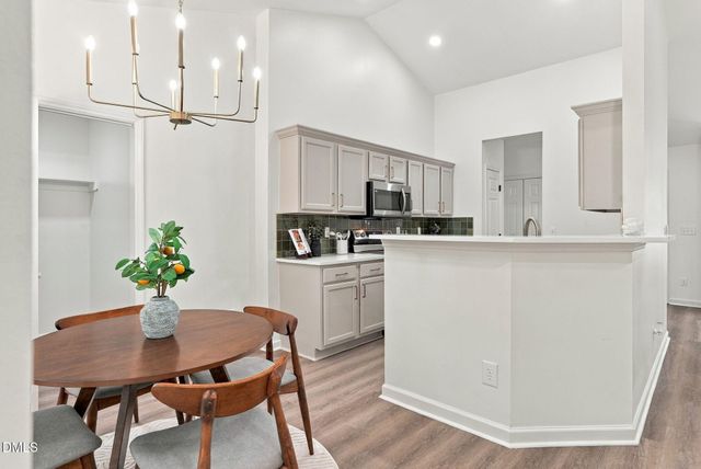 2572 Chadwick Place, Durham, NC 27704