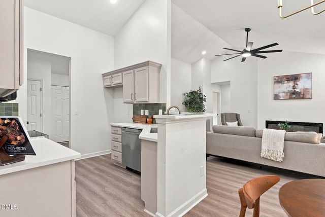 2572 Chadwick Place, Durham, NC 27704