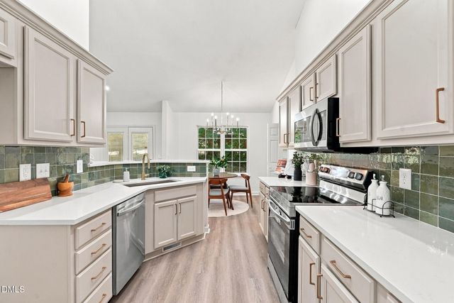 2572 Chadwick Place, Durham, NC 27704