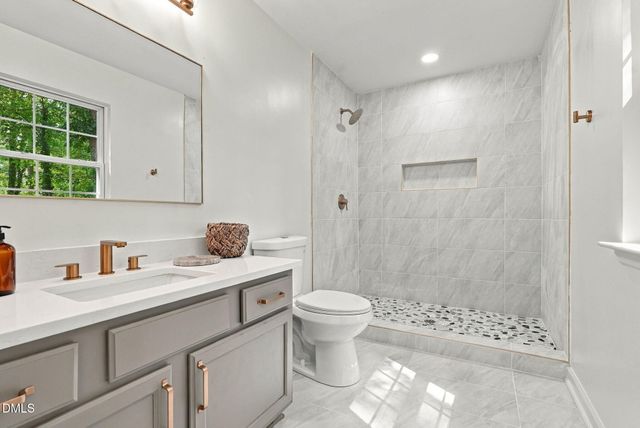 2572 Chadwick Place, Durham, NC 27704