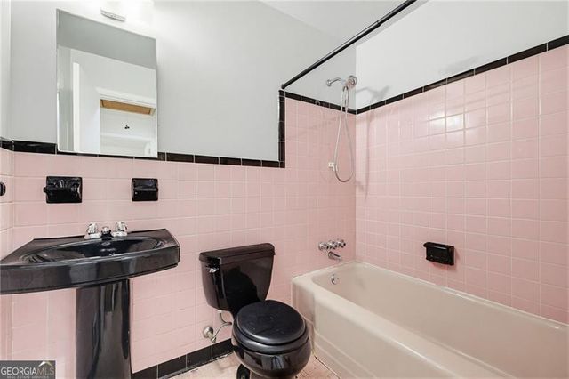 1089 Chatsworth Drive, Avondale Estates, GA 30002