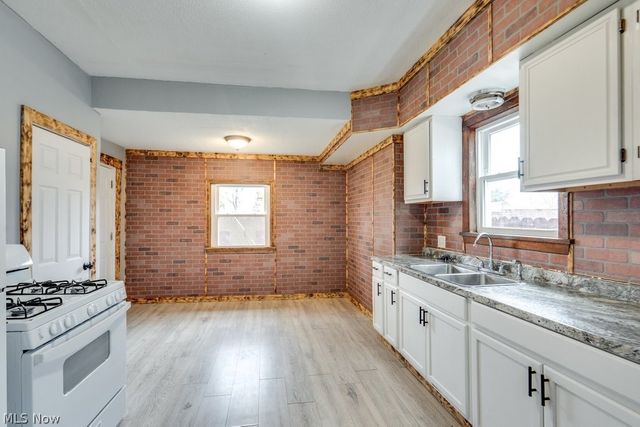 821 19th Street NW, Canton, OH 44709