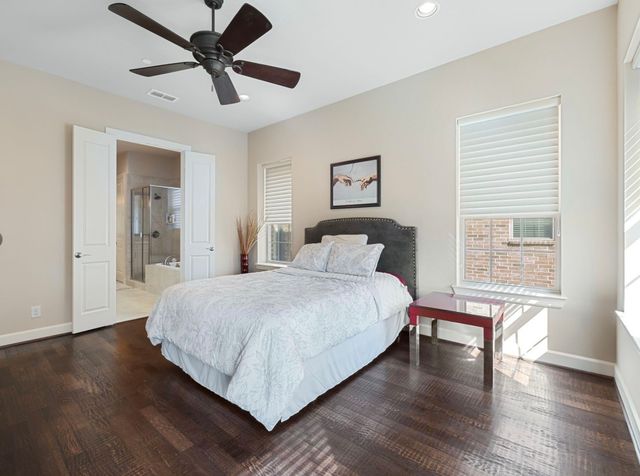 5001 Meridian Lane 2103, Addison, TX 75001