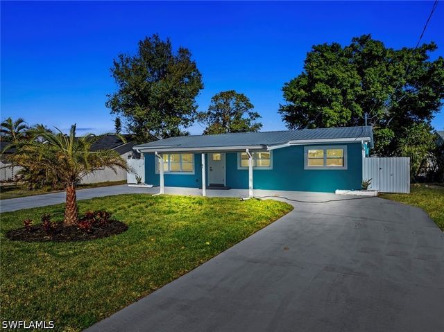 12511 Davis BLVD, Fort Myers, FL 33905