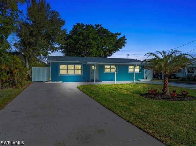12511 Davis BLVD, Fort Myers, FL 33905