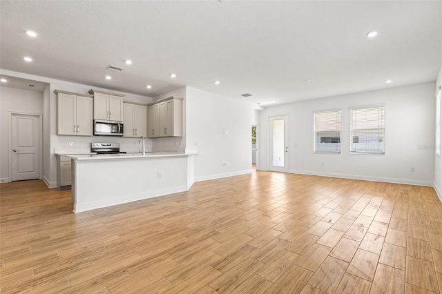 4629 WISHART BOULEVARD, Tampa, FL 33603