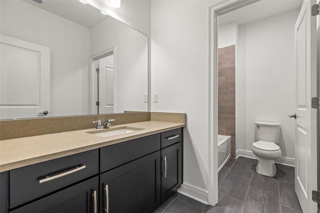 4629 WISHART BOULEVARD, Tampa, FL 33603