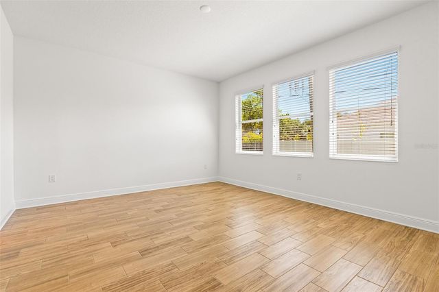 4629 WISHART BOULEVARD, Tampa, FL 33603