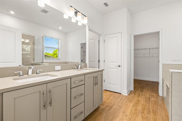 4629 WISHART BOULEVARD, Tampa, FL 33603