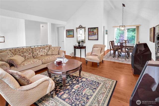 14248 92nd Place NE, Kirkland, WA 98034