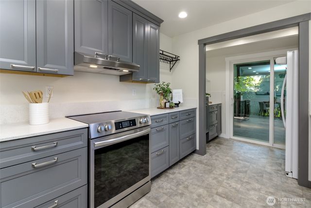 11427 SE 225th Street, Kent, WA 98031