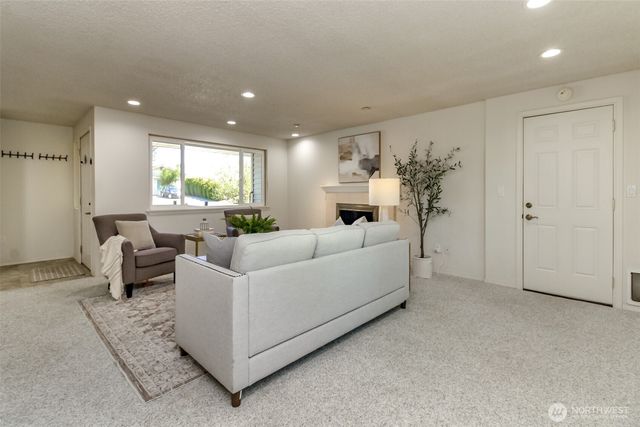 11427 SE 225th Street, Kent, WA 98031