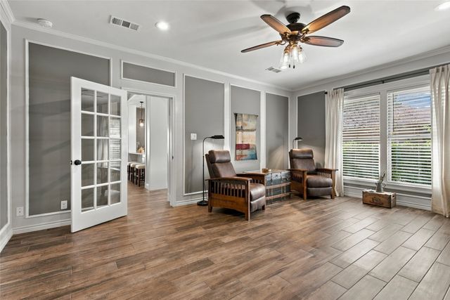 1005 S Denton Street, Gainesville, TX 76240