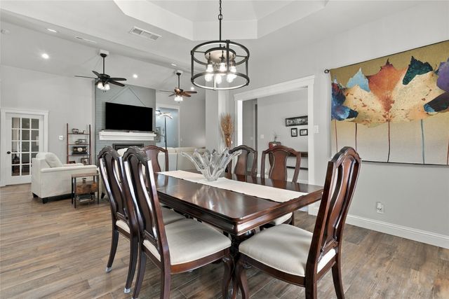 1005 S Denton Street, Gainesville, TX 76240