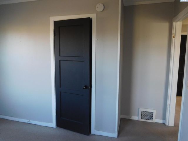 709 Comstock St, Richland, WA 99352