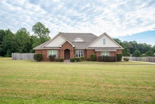 1219 KENNER CREEK Circle, Deatsville, AL 36022