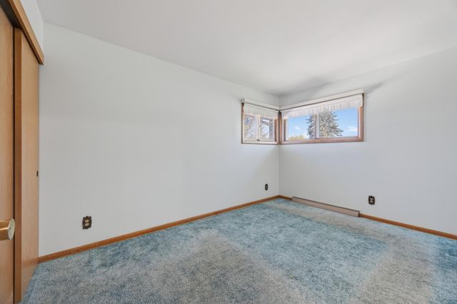 1456 Wilson Avenue, Saint Paul, MN 55106