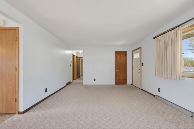 1456 Wilson Avenue, Saint Paul, MN 55106