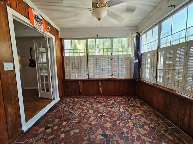 1822 NW 6TH AVENUE, Gainesville, FL 32603