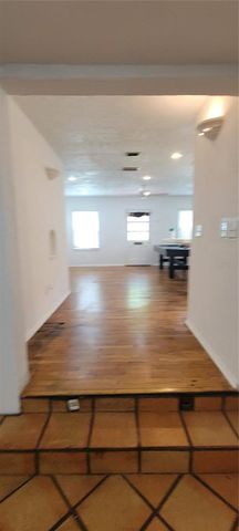 1822 NW 6TH AVENUE, Gainesville, FL 32603