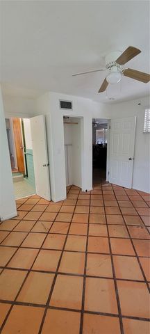 1822 NW 6TH AVENUE, Gainesville, FL 32603