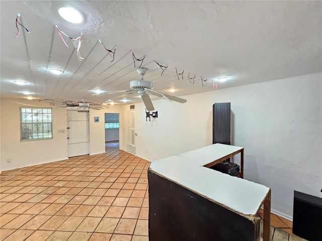 1822 NW 6TH AVENUE, Gainesville, FL 32603