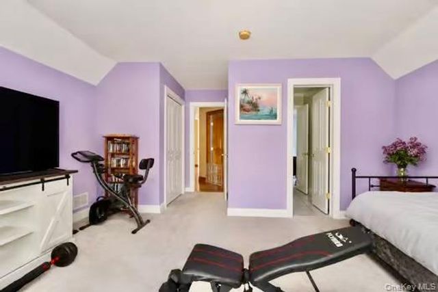 15 Christina Way, Milton, NY 12547