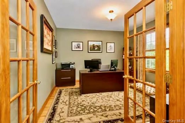 15 Christina Way, Milton, NY 12547
