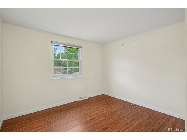 8601 E Yale Ave B, Denver, CO 80231