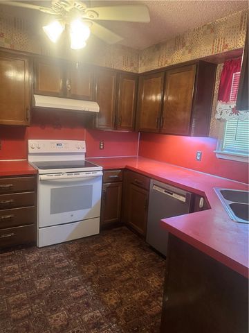 2505 Elm Street, Siloam Springs, AR 72761