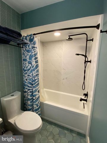 805 ROSEHILL DR, King Of Prussia, PA 19406