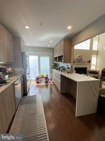 805 ROSEHILL DR, King Of Prussia, PA 19406