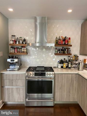 805 ROSEHILL DR, King Of Prussia, PA 19406