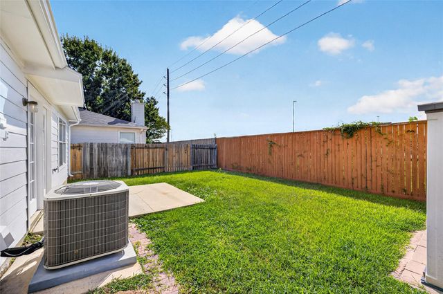 510 Cypresswood Trace, Spring, TX 77373