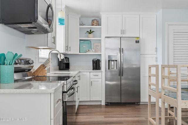 212 Oyster Lane, N Topsail Beach, NC 28460