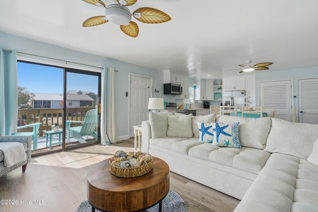 212 Oyster Lane, N Topsail Beach, NC 28460