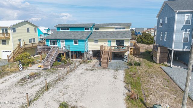 212 Oyster Lane, N Topsail Beach, NC 28460