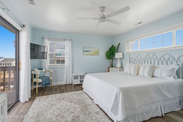 212 Oyster Lane, N Topsail Beach, NC 28460