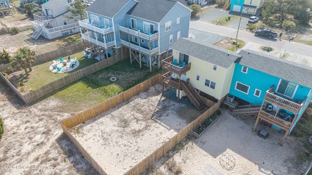 212 Oyster Lane, N Topsail Beach, NC 28460